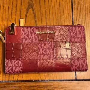 Michael Kors wallet wristlet